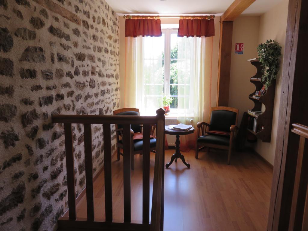 Les Quatre Saisons Bed and Breakfast Moitron-sur-Sarthe Εξωτερικό φωτογραφία