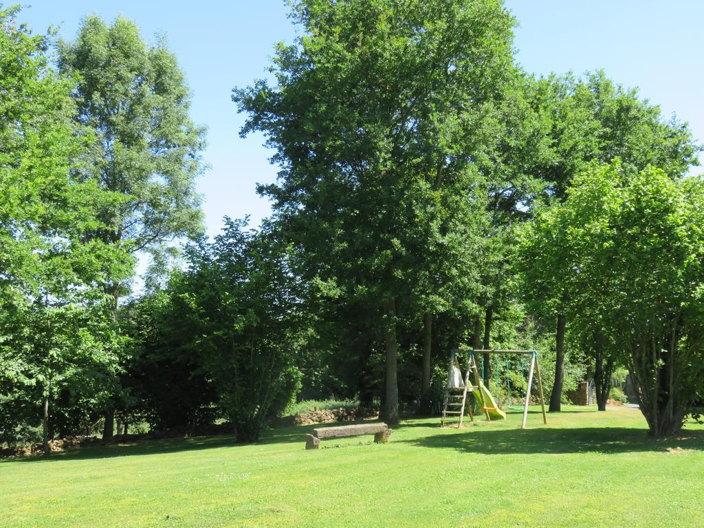 Les Quatre Saisons Bed and Breakfast Moitron-sur-Sarthe Εξωτερικό φωτογραφία